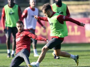 Galatasaray’da Maoru Icardi Takımla Çalışmalara Başladı