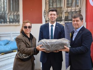 Büyükşehir’den Üreticiye 10 Ton Kompost Desteği