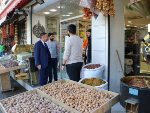 Bağlar Belediye Başkanı Beyoğlu, Esnafın Sorun Ve Taleplerini Dinledi