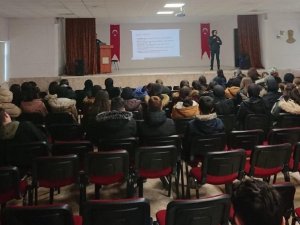 Polis Ekipleri Kadınlara Kades’i Tanıttı