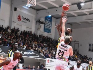 Basketbol Süper Ligi: Aliağa Petkim Spor: 71 - Fenerbahce Beko: 76