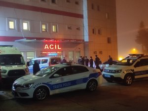 Üniversite Öğrencileri Arasındaki Bıçaklı Kavga: 2 Yaralı
