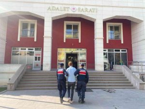 Manisa’da Kesinleşmiş 32 Yıl Hapis Cezası İle Aranan Şahıs Yakalandı