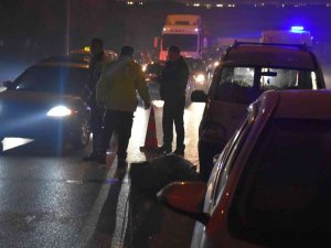 Adana’da Otomobilin Çarptığı Kadınlardan 1’i Öldü, 1’i Ağır Yaralandı