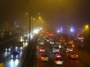 İ̇stanbul Anadolu Yakası’nda Sis Etkisini Sürdürüyor