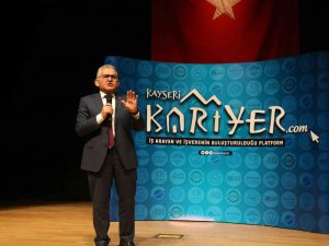 Kayseri Kariyer Merkezi, 1 Yılda 857 Kişiye İş İmkânı Sağladı