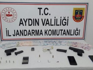 Aydın’da 12 Yıl 9 Ay Kesinleşmiş Hapis Cezası Bulunan Uyuşturucu Satıcısı Yakalandı