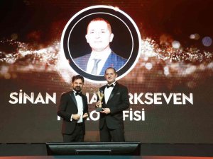 Petrol Ofisi Cmo’su Sinan Seha Türkseven’e, ‘Altın Lider’ Ödülü