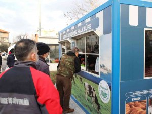 Halk Büfeler Vatandaşa Bir Yılda 4 Milyon Ürün Ulaştırdı