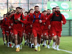 Kaf-kaf’ta Hareketli Saatler Yaşanıyor