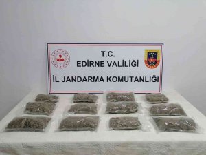 3 Kilo 150 Gram Uyuşturucu İle Yakalandılar