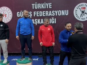 Rıza Doğan Güreş Turnuvası, Kızılcahamam’da Düzenlendi