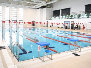 Kartepe’de Havuzdan 6 Bin 500 Kişi Faydalandı