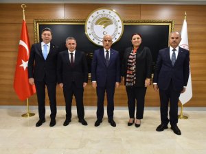 Ak Partili Ünsal: "İ̇stihdam Alanları İçin Osb Güçlendiriyoruz"