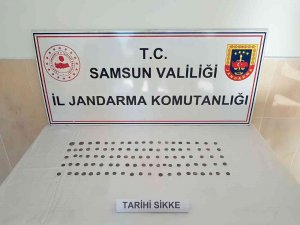 Satmaya Çalıştığı Tarihi Sikkelerle Yakalandı