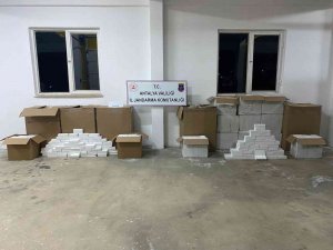 Antalya’da 168 Bin Adet Kaçak Makaron Ele Geçirildi