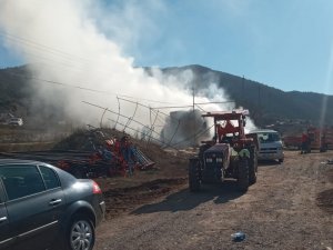 Kaynak Yapayım Derken Yüzlerce Ot Balyası Kül Oldu
