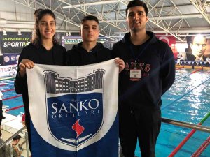 Sanko Okulları Öğrencisi Yüzmede Türkiye Beşincisi Oldu