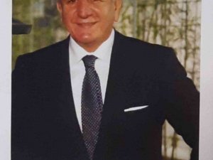 Borsa Restoranları’nın Sahibi Rasim Özkanca Son Yolculuğuna Uğurlandı