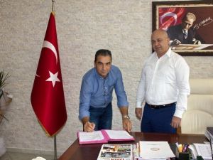 Adana’da Oğlakların Soy Kütüğü Çıkarılacak