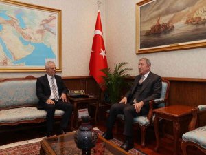 Bakan Akar, Kktc Ankara Büyükelçisi Korukoğlu’nu Kabul Etti