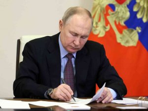 Putin, Savaşta Ölen Rus Askerlerinin Ailelerine Maddi Yardım Sağlayan Kararnameyi İmzaladı