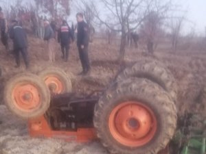 Pazarlar’da Traktör Kazası: 1 Ölü