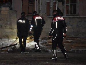 Erzincan Polisi Suçlulara Göz Açtırmıyor; Aranması Olan 35 Şüpheli Yakalandı
