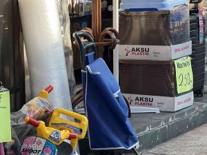 Çocuk Hırsız Pazar Arabasını Böyle Çaldı