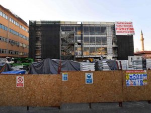 Ulus’ta Dönüşüm Sürüyor: 60 Yıllık Tarihi Anafartalar Çarşısı Yenileniyor