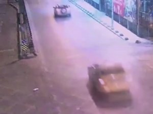 Kadıköy’de Taksici Dehşeti: İki Kadının Peşine Takıldı, Bilerek Araçlarına Çarptı