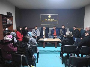 Başkan Büyükkılıç, Ak Parti Talas İ̇lçe Başkanlığı Yönetim Kurulu Toplantısına Katıldı