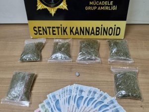 Kocaeli’de Uyuşturucu Ticareti Yapan 4 Şüpheli Tutuklandı