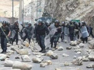 Peru’da Madenciler Ve Polis Çatıştı: 1 Ölü