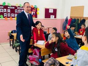 Milli Eğitim Müdürü Yücel, Öğrencilerle Bir Araya Geldi