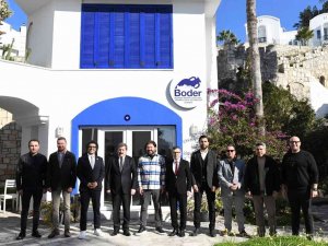 Vali Orhan Tavlı Bodrum Turizmini Otelcilerle Değerlendirdi