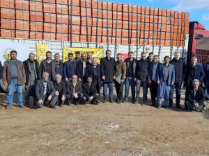 Çelikhan’da Arıcılara Kovan Dağıtıldı