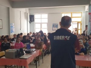Osmaniye’de Polisten Siber Zorbalık Ve Teknoloji Bağımlılığı Eğitimi