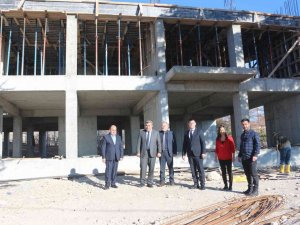 Kızıldağ Köyünde Okul İnşaatı Devam Ediyor