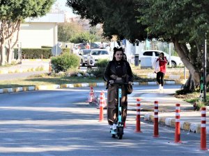 Antalya’da Scooterlar 50 Kilometre Hızın Üzerinde Yollarda Kullanılamayacak