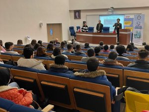 Üniversite Öğrencilerine Uluslararası Staj İmkanları Anlatıldı