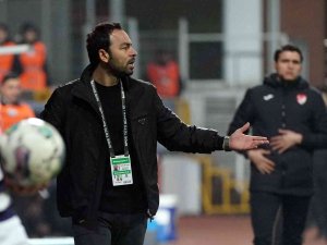 Selçuk İ̇nan’dan Kadroda 5 Değişiklik