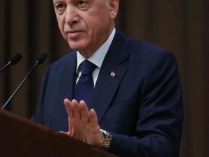 Erdoğan: “(Dezenformasyon Yasası) Birileri Yasanın Bazı Maddelerinin İptali İçin Aym’ye Koştu Ama Mecliste Öyle Yapmadılar Oy Birliğiyle Çıktı”