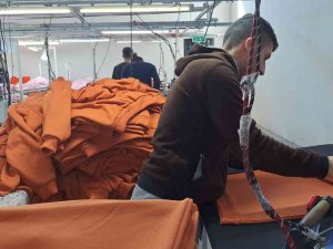 Tekstil Fabrikası Gençlere Ekmek Kapısı Oldu