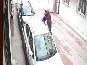 Bursa’da İlginç Motosiklet Kazası Kamerada