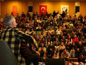 Metin Şentürk, Aydın’da Gençlerle Buluştu