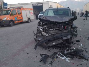 Aydın’da Trafik Kazası: 2 Yaralı