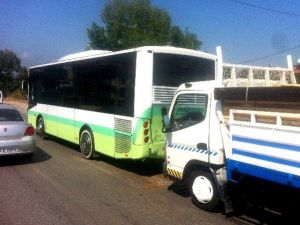 Çevre Yolunda Zincirleme Trafik Kazası: 1 Yaralı