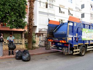 Muratpaşa’da Ayrıştırılan 2 Milyon 536 Bin Kilo Atık, Kazandırdı