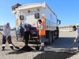Serik Çandır Toptancı Hali’nde Yenileme Çalışmaları